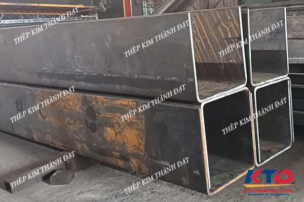 GIA-CONG-THEP-U-THEO-YEU-CAU