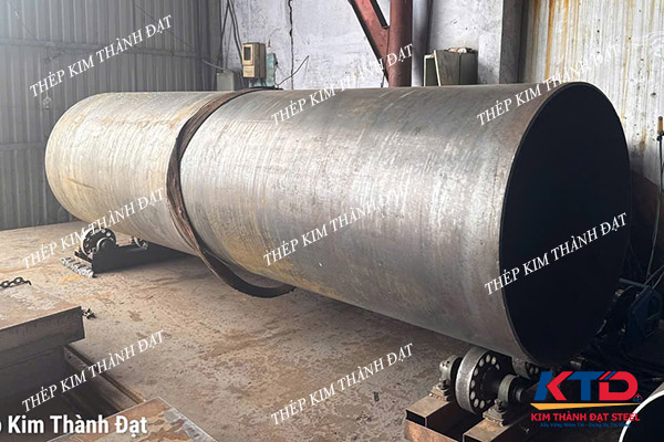 GIA-CONG-CUON-ONG-THEP-D900